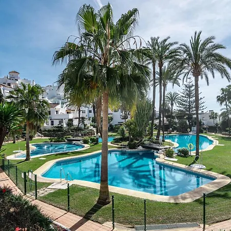 Tropical 2 Bedroom Modern In Aldea Blanca Close To Puerto Banus Apartment *