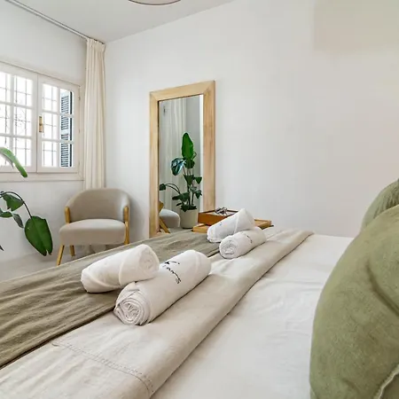 Tropical 2 Bedroom Modern In Aldea Blanca Close To Puerto Banus Marbella