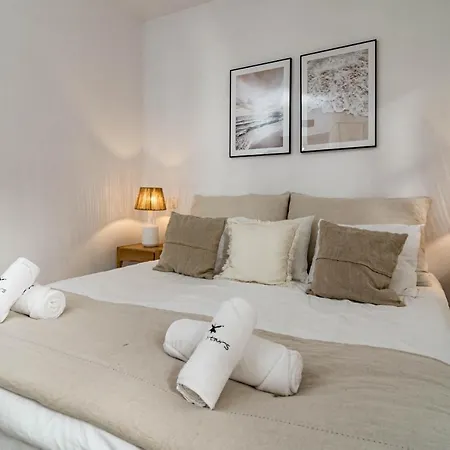 Tropical 2 Bedroom Modern In Aldea Blanca Close To Puerto Banus *
